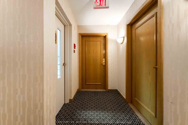 PH6 - 939 N River Rd, Condo with 3 bedrooms, 2 bathrooms and 1 parking in Ottawa ON | Image 4