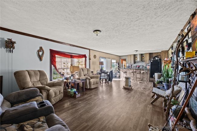 9409 S Horners Chapel Rd, Home with 3 bedrooms, 2 bathrooms and null parking in Pekin IN | Image 15