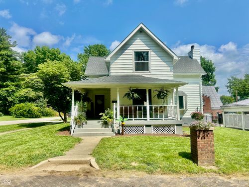 513 N Main St, Veedersburg, IN, 47987-1124 | Card Image