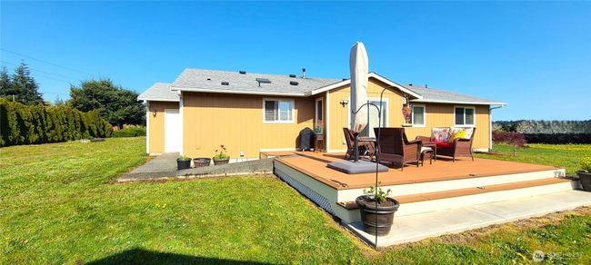Rear View / Deck | Image 4