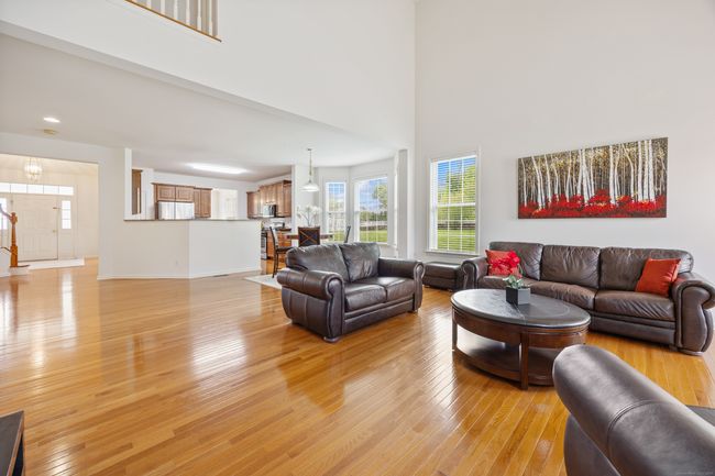 1 - 1 Chatham Ct, House other with 4 bedrooms, 3 bathrooms and 4 parking in Middlebury CT | Image 8