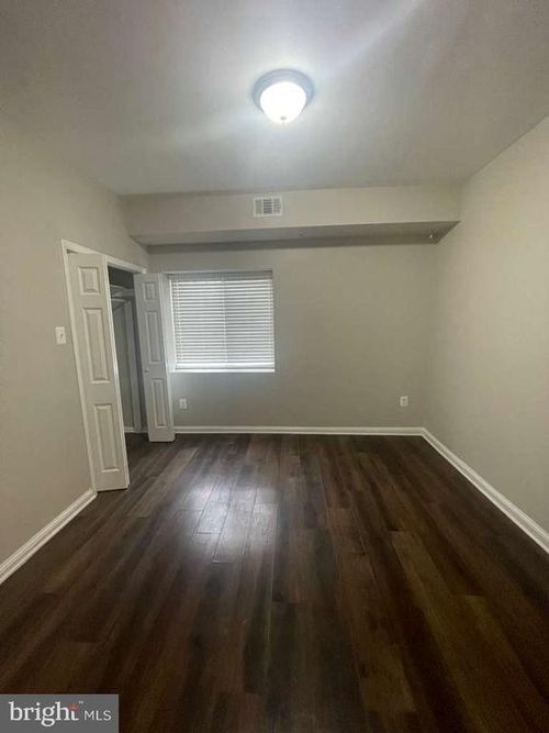 2830 R St Se, WASHINGTON, DC, 20020-6441 | Card Image