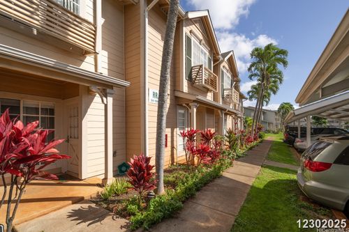 rr3-94-696 Lumiauau St, Waipahu, HI, 96797-5077 | Card Image