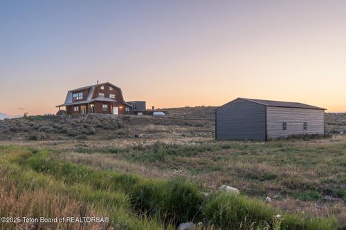 2 W Geronimo Lane, Daniel, WY, 83115 | Card Image