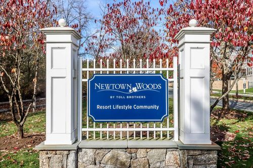 433-433 Brookside Ct, Newtown, CT, 06470 | Card Image