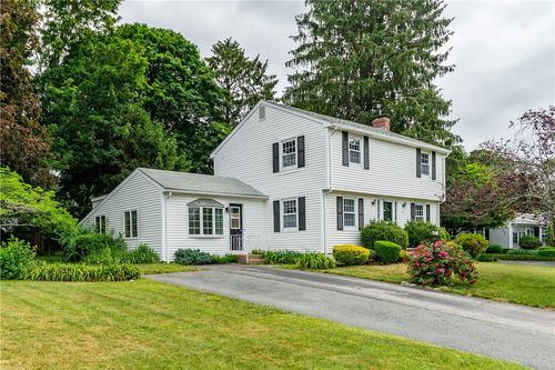 69 Douglas Rd, Warwick, RI, 02886-2730 | Card Image