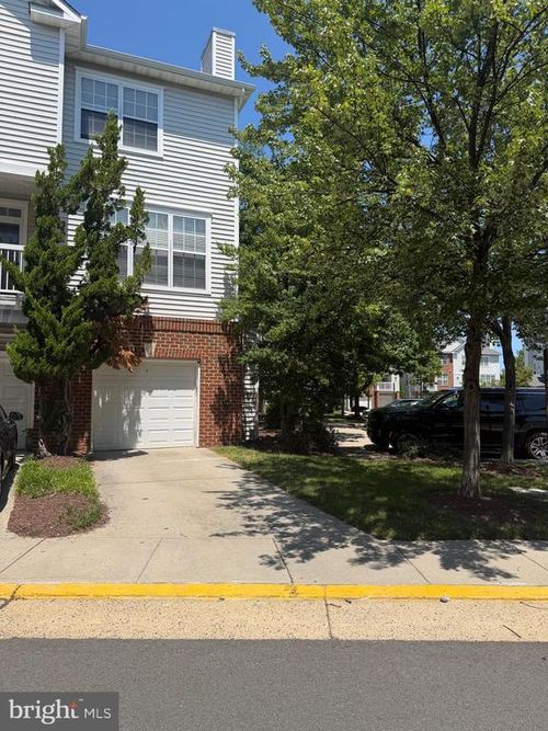 13112 Marcey Creek Rd, HERNDON, VA, 20171-4820 | Card Image
