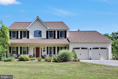 21 Spring Meadow Ln, READING, PA, 19606-9146 | Card Image