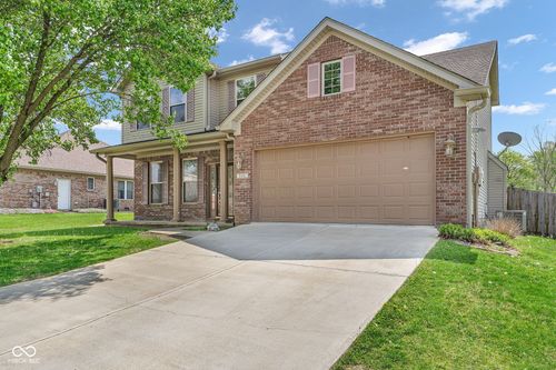 880 Deer Field Dr, Greencastle, IN, 46135-1494 | Card Image