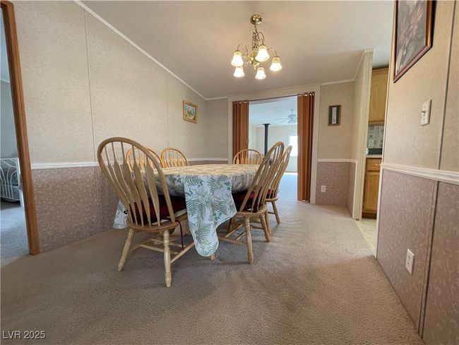 86 Cottontail Lane, House other with 3 bedrooms, 2 bathrooms and null parking in Sunnyside NV | Image 6