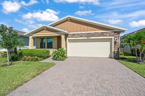 9053 Alister Dr, Melbourne, FL, 32940-8678 | Card Image