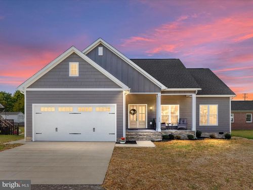 176 S Virginia St, STRASBURG, VA, 22657-2663 | Card Image