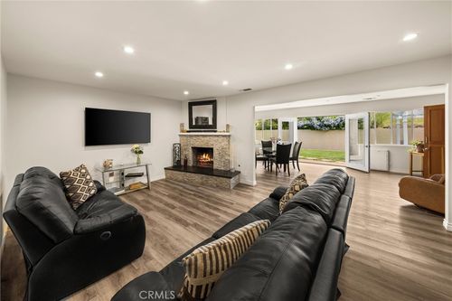 355 Glennora Way, Buellton, CA, 93427-9622 | Card Image