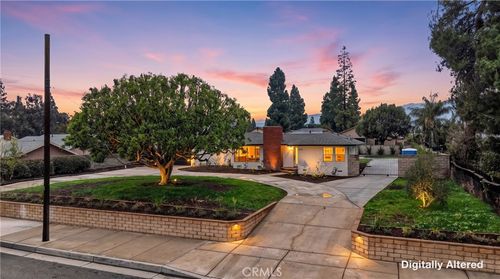 1022 W Francis St, Ontario, CA, 91762-6112 | Card Image