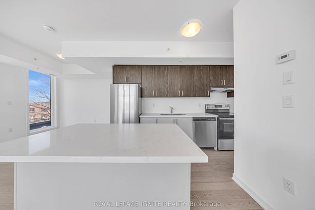 2 - 188 Angus Dr, Condo with 3 bedrooms, 2 bathrooms and null parking in Ajax ON | Image 8