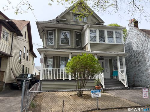 1211 Park Ave, Bridgeport, CT, 06604-3411 | Card Image