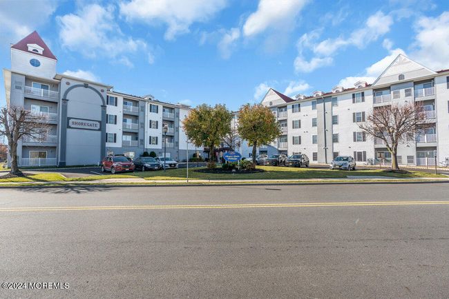 406 - 100 John T O Leary Blvd, Home with 2 bedrooms, 2 bathrooms and null parking in South Amboy NJ | Image 25