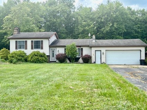 3077 Anderson Anthony Rd Nw, Warren, OH, 44481-9450 | Card Image