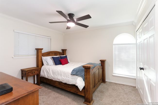 333 Meadowbrook Dr, House other with 3 bedrooms, 2 bathrooms and null parking in Hollywood Park TX | Image 15