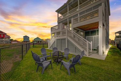 1986 Royalville Court, House other with 4 bedrooms, 4 bathrooms and null parking in Crystal Beach TX | Image 1