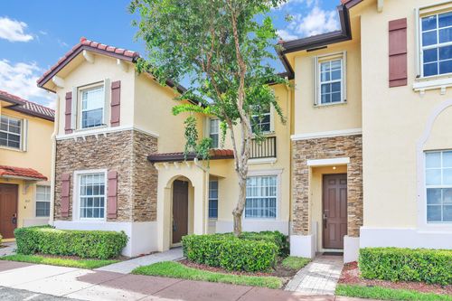 105-5-1720 Ne 33rd Ave, Homestead, FL, 33033-6173 | Card Image