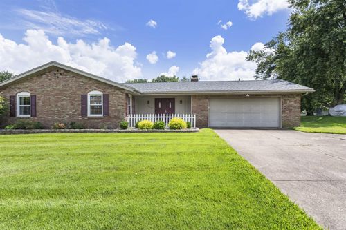 7699 Ridgemont Dr, Newburgh, IN, 47630-2821 | Card Image