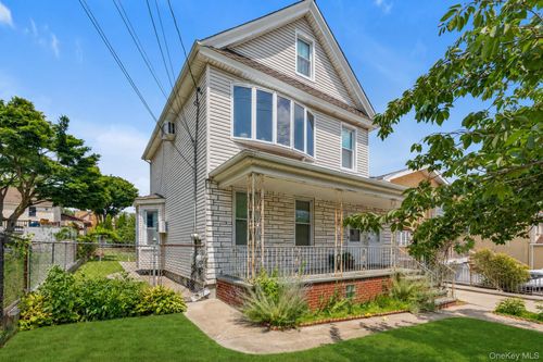 150-35 11th Ave, Whitestone, NY, 11357-1805 | Card Image
