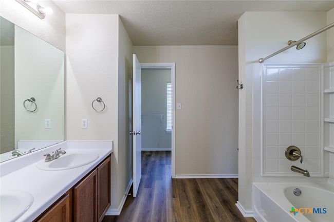 157 Brickyard Ln, House other with 4 bedrooms, 3 bathrooms and null parking in Jarrell TX | Image 21