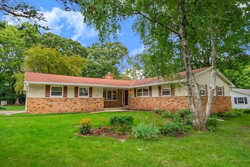 5718 Pembroke Drive, Fitchburg, WI, 53711 | Card Image