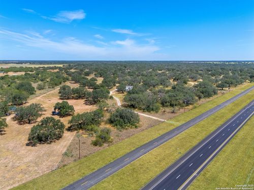 16247 N Interstate 35, Moore, TX, 78057 | Card Image