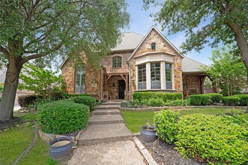 1624 Harper Ln, Carrollton, TX, 75010-1157 | Card Image