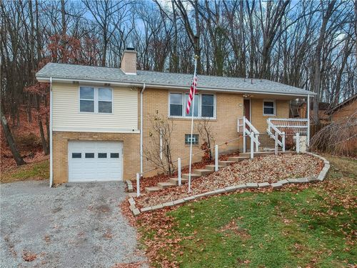 1012 Norton Dr, Mars, PA, 16046-3439 | Card Image