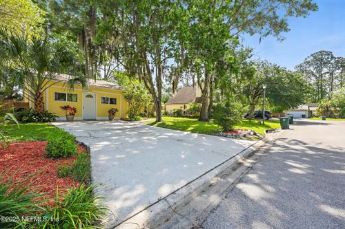 10173 Summer Pines Ct, JACKSONVILLE, FL, 32257-6043 | Card Image