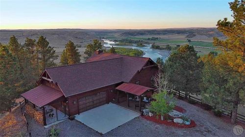 139 Bozeman Trl, Columbus, MT, 59019-7558 | Card Image