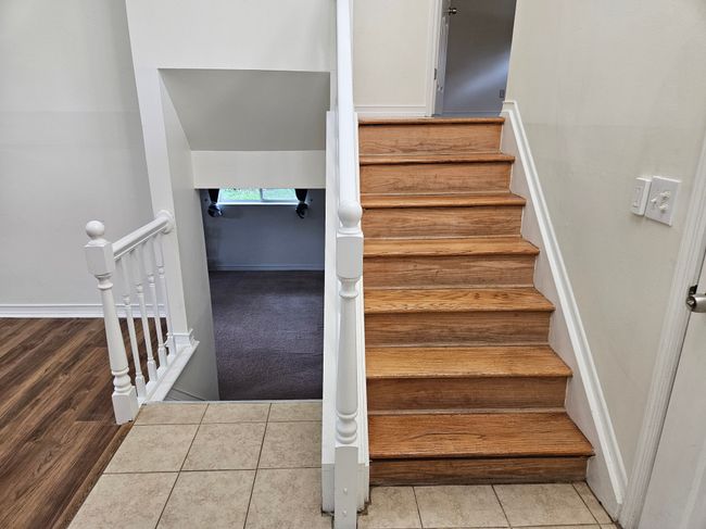 Upper/Lower Level | Image 10
