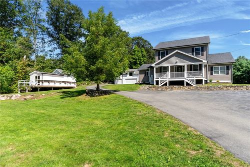 311 Hope Rd, Cranston, RI, 02921-2743 | Card Image