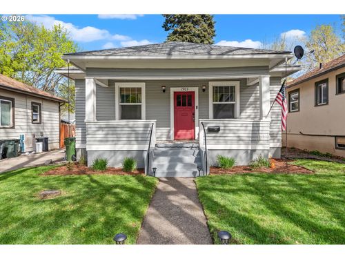 1903 Cedar St, La Grande, OR, 97850-1632 | Card Image