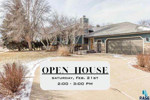 2713 S Harvey Dunn Dr, Sioux Falls, SD, 57103-6504 | Card Image