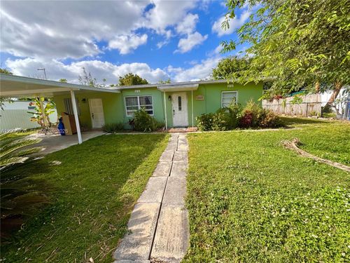 15025 Garfield Dr, Homestead, FL, 33033-2721 | Card Image
