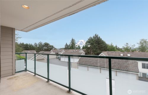 a202-15315 Sunwood Blvd, Tukwila, WA, 98188-7730 | Card Image