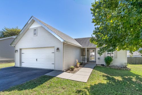 1829 Emily Ln, Columbia, TN, 38401 | Card Image