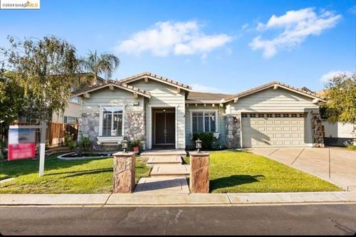 5648 Arcadia Cir, Discovery Bay, CA, 94505-2615 | Card Image