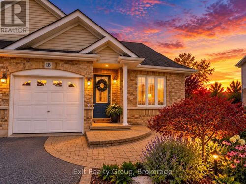18 Ava Court, Belleville (Belleville Ward), ON, K8P0B2 | Card Image