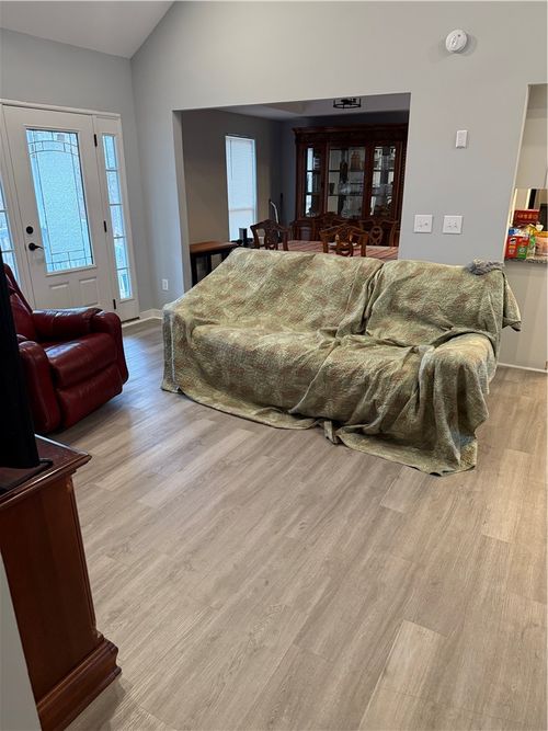 132 Rolling Hills Rd, Six Mile, SC, 29682-9514 | Card Image