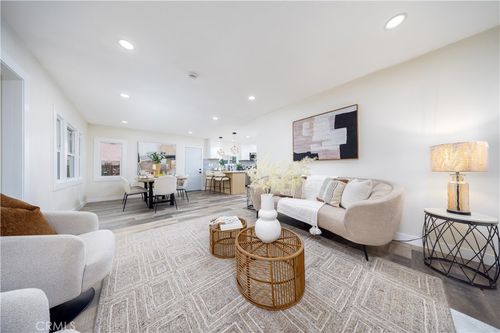 329 W Whiting Ave, Fullerton, CA, 92832-1421 | Card Image