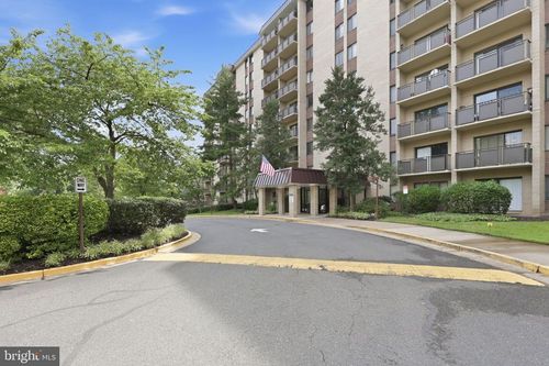 914-3101 S Manchester St, FALLS CHURCH, VA, 22044-2728 | Card Image