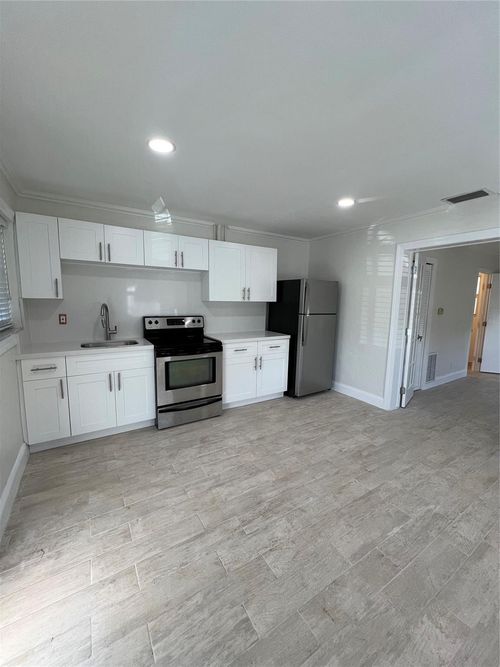 apt-8-1333 Ne 5th Ter, Fort Lauderdale, FL, 33304-1158 | Card Image