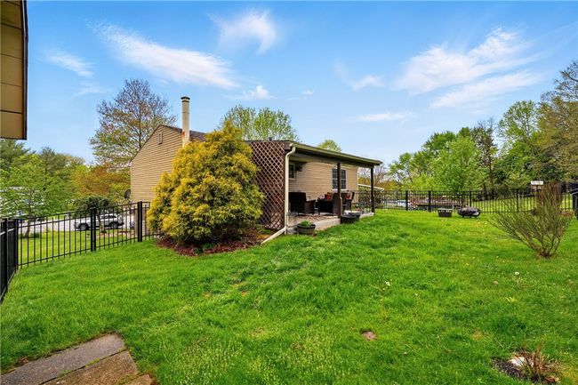 909 Fox Run Cir, House other with 3 bedrooms, 2 bathrooms and 1 parking in Cranberry Twp PA | Image 32