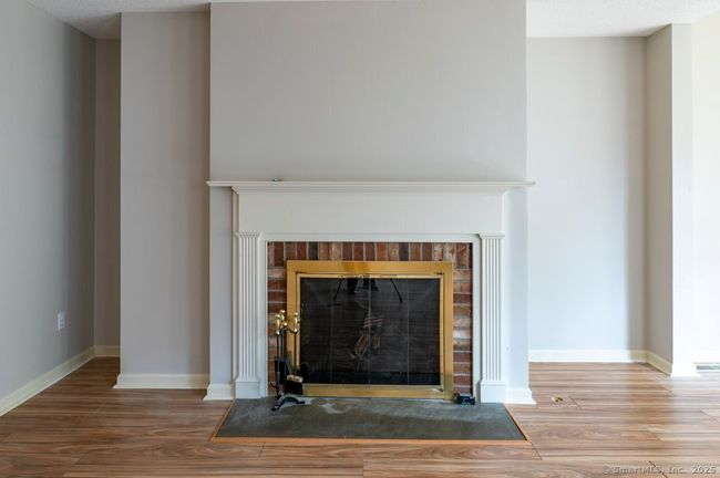 44 - 44 Dunham St, Condo with 2 bedrooms, 3 bathrooms and null parking in Wethersfield CT | Image 21