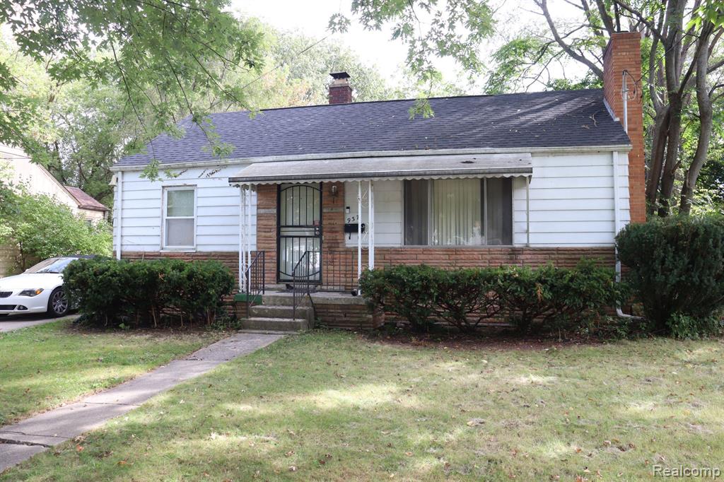Barney Ave, Flint, MI 48503